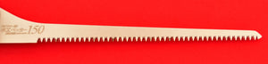 Primer plano Sierra serrucho punta de 150 mm Lifesaw Japón Japonés herramienta carpintería